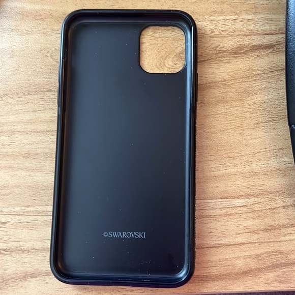 Swarovski 11 Promax phone case - Picture 2 of 3